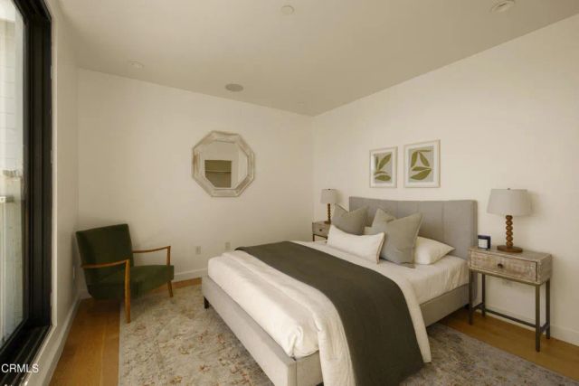 643 N Hayworth Avenue, Los Angeles, CA 90048
