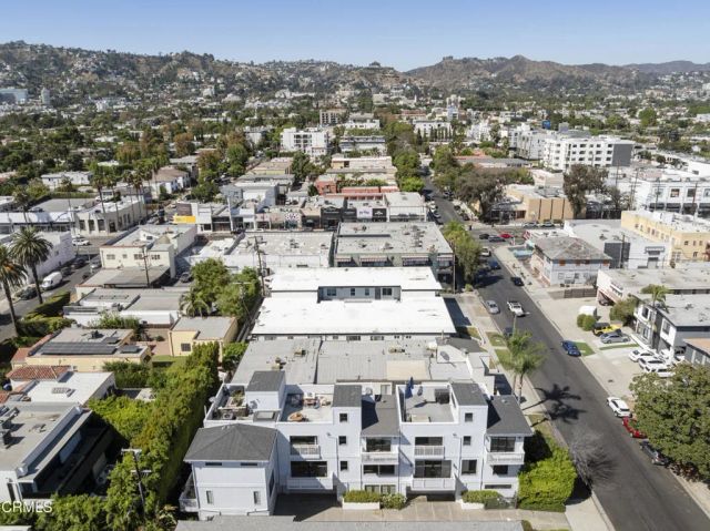 643 N Hayworth Avenue, Los Angeles, CA 90048