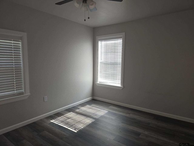412 Lindsey Street, Daingerfield, TX 75638