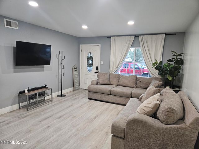 181 Quail Street, Sparks, NV 89431