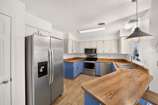 3439 SE 28TH COURT, Ocala, FL 34471