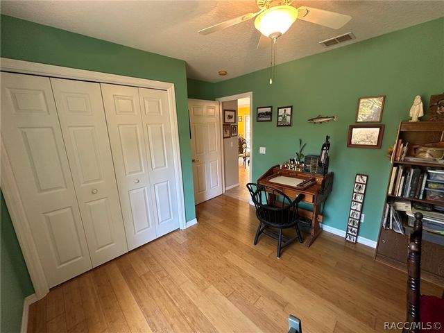 8497 N Empire Avenue, Citrus Springs, FL 34433