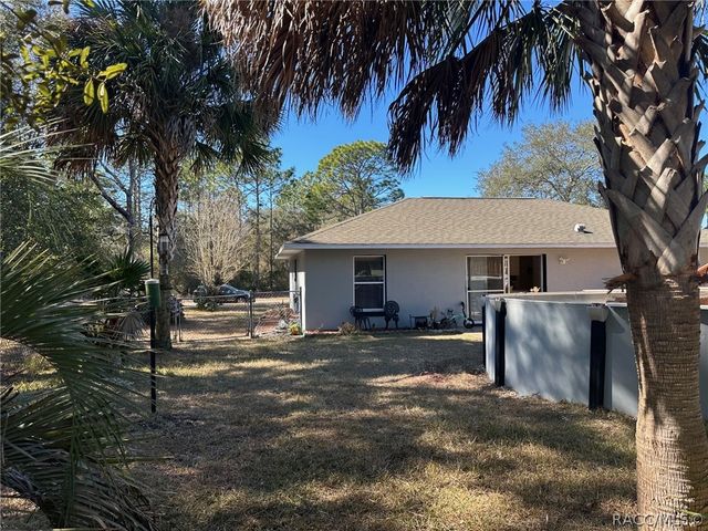 8497 N Empire Avenue, Citrus Springs, FL 34433