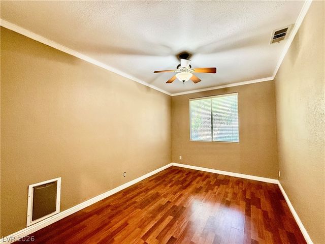 6800 Fruit Flower Avenue, Las Vegas, NV 89130