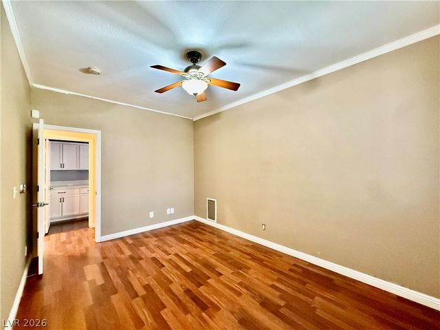 6800 Fruit Flower Avenue, Las Vegas, NV 89130