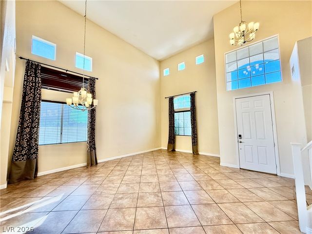 6800 Fruit Flower Avenue, Las Vegas, NV 89130