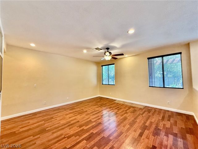 6800 Fruit Flower Avenue, Las Vegas, NV 89130