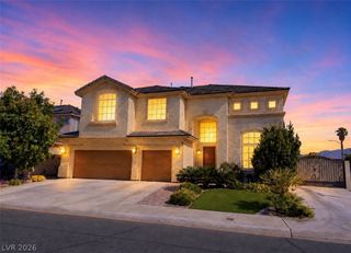 6800 Fruit Flower Avenue, Las Vegas, NV 89130