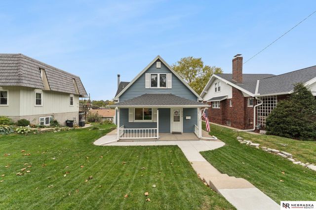 2134 S 35th Street, Omaha, NE 68105