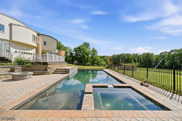 151 Bellvale Lakes Rd, Other Orange County, NY 10990