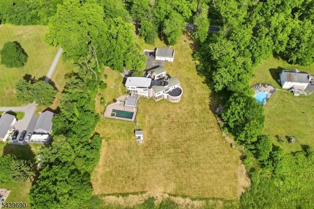 151 Bellvale Lakes Rd, Other Orange County, NY 10990