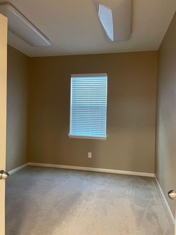 5607 Straight Way, Houston, TX 77339