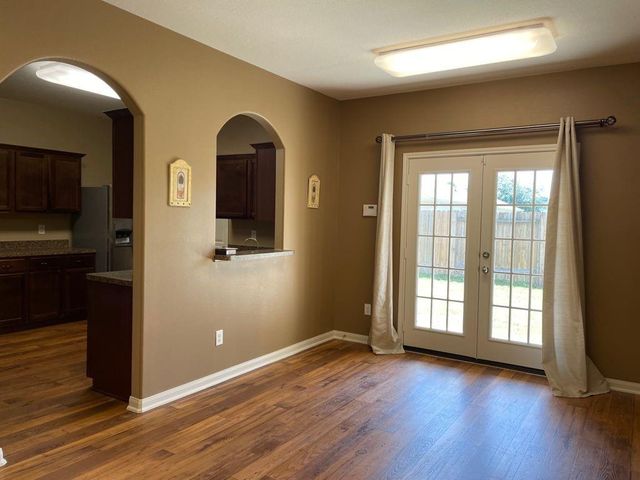 5607 Straight Way, Houston, TX 77339