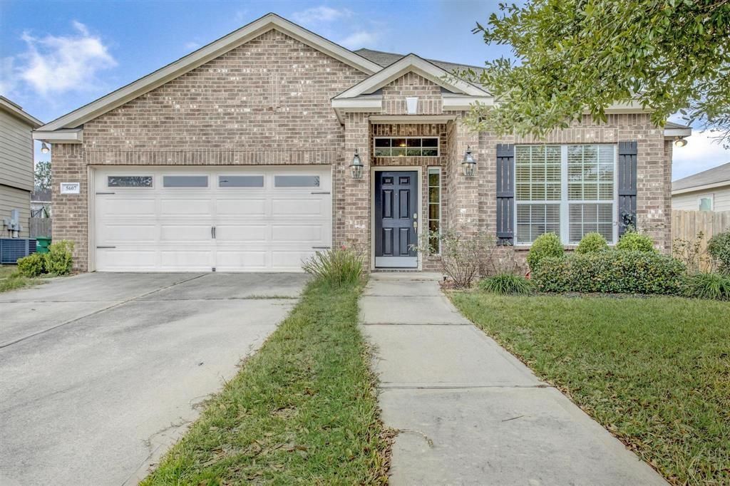 5607 Straight Way, Houston, TX 77339