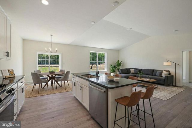 204 COGHILL CT, Felton, DE 19943