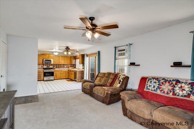 1554 HENRY DR, Laramie, WY 82072