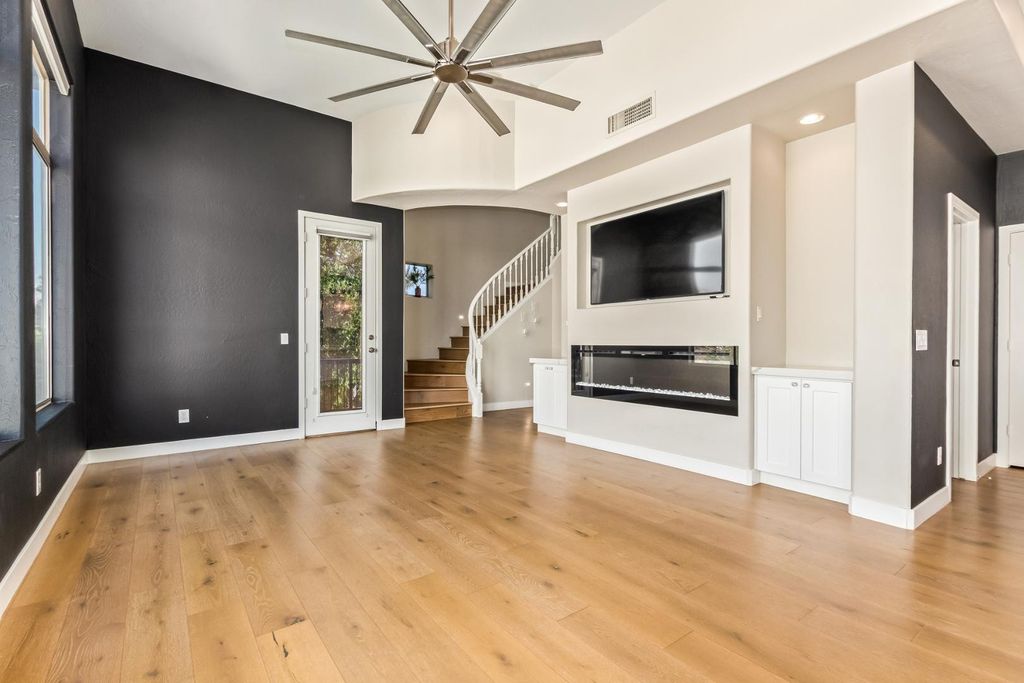 7414 E Northland Drive Unit A102, Scottsdale, AZ 85251