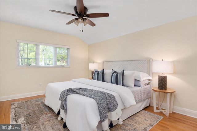 6 LINDA LN, Severna Park, MD 21146