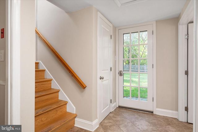 6 LINDA LN, Severna Park, MD 21146