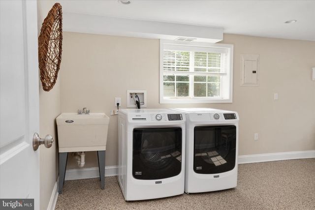 6 LINDA LN, Severna Park, MD 21146