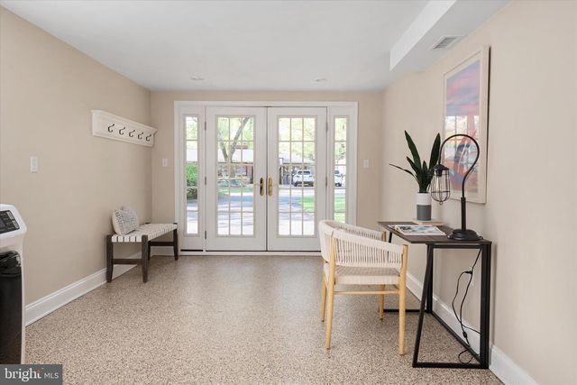 6 LINDA LN, Severna Park, MD 21146