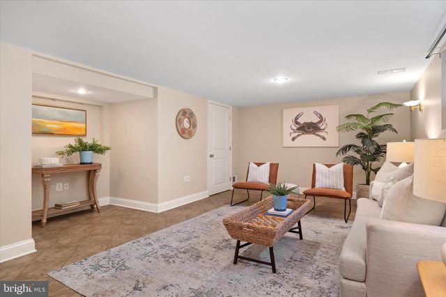 6 LINDA LN, Severna Park, MD 21146