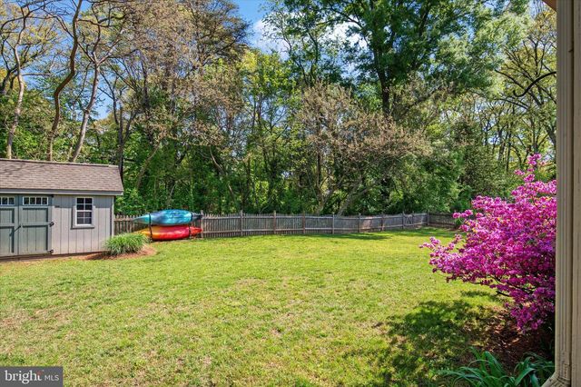 6 LINDA LN, Severna Park, MD 21146