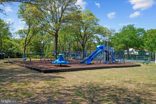 6 LINDA LN, Severna Park, MD 21146