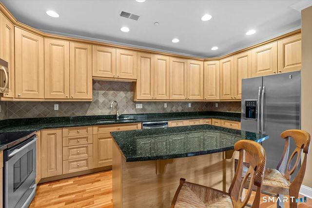 1280 Asylum Avenue 2B, Hartford, CT 06105