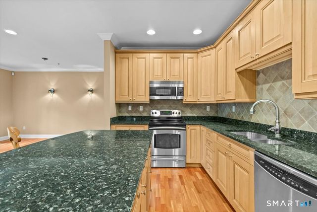 1280 Asylum Avenue 2B, Hartford, CT 06105
