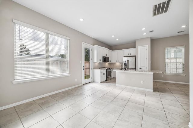 4719 Glen Isle Drive, Houston, TX 77009