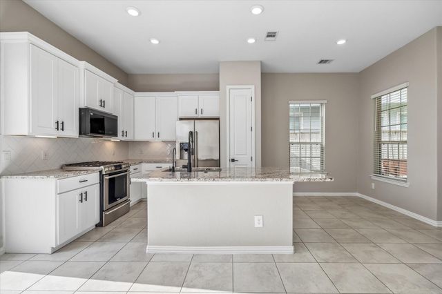 4719 Glen Isle Drive, Houston, TX 77009