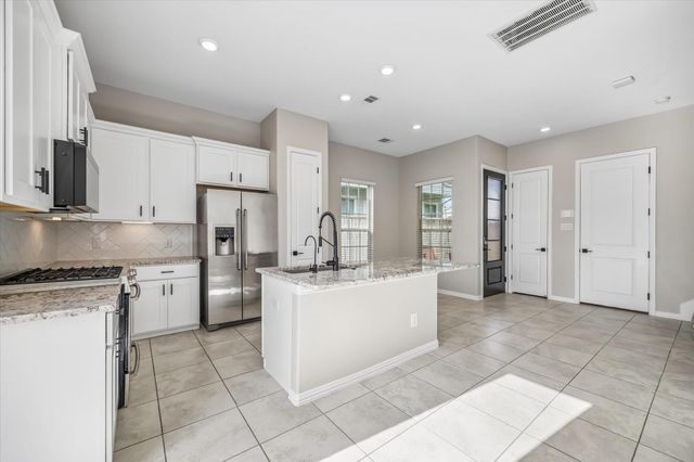 4719 Glen Isle Drive, Houston, TX 77009