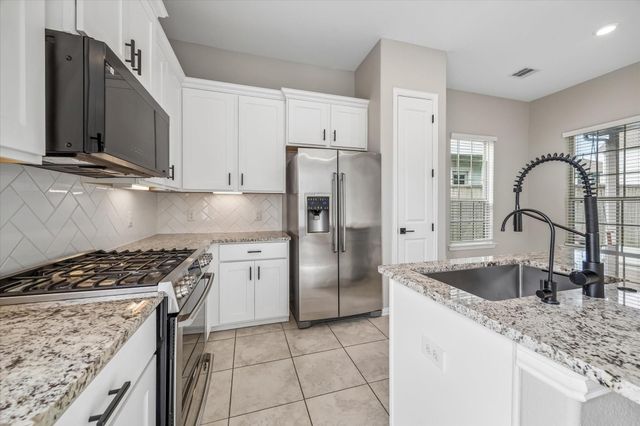 4719 Glen Isle Drive, Houston, TX 77009