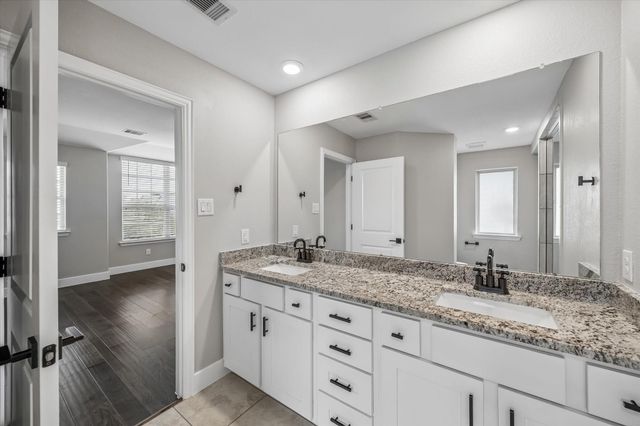 4719 Glen Isle Drive, Houston, TX 77009