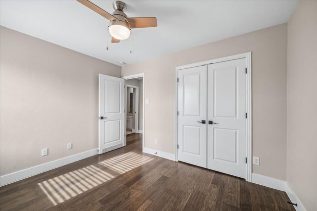 4719 Glen Isle Drive, Houston, TX 77009