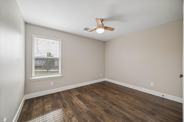 4719 Glen Isle Drive, Houston, TX 77009