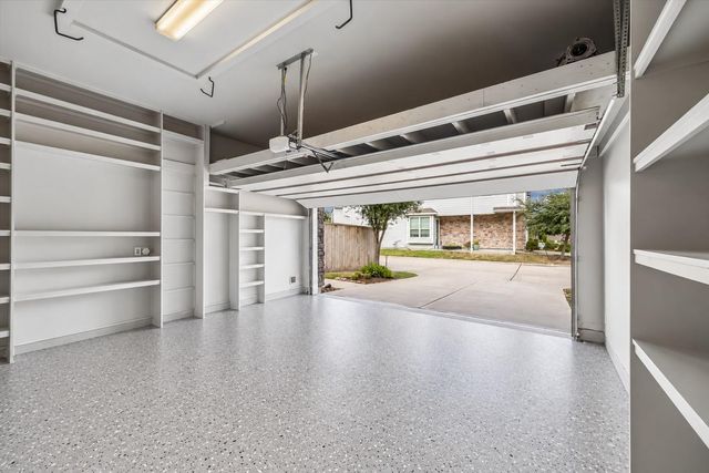 4719 Glen Isle Drive, Houston, TX 77009