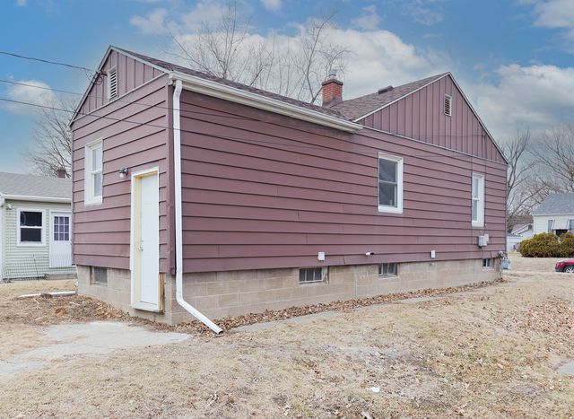 3219 Sunnyside Avenue, Davenport, IA 52802