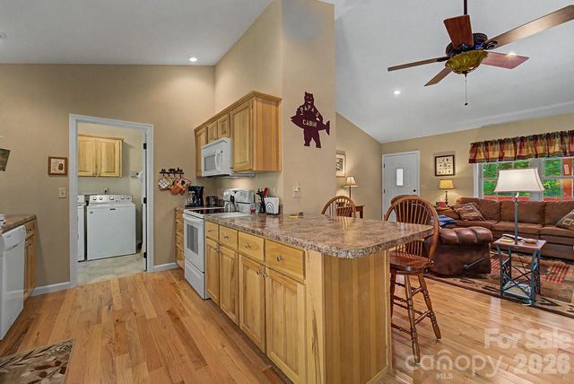 2916 Blanton Branch Road, Sylva, NC 28779