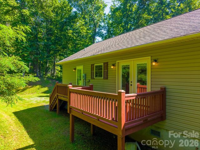 2916 Blanton Branch Road, Sylva, NC 28779