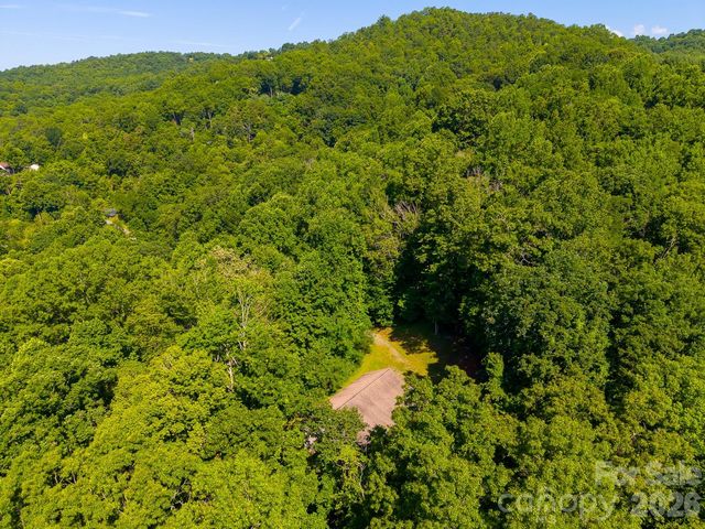 2916 Blanton Branch Road, Sylva, NC 28779