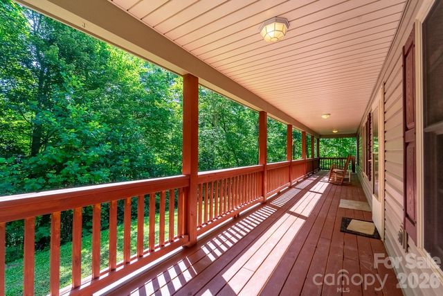 2916 Blanton Branch Road, Sylva, NC 28779