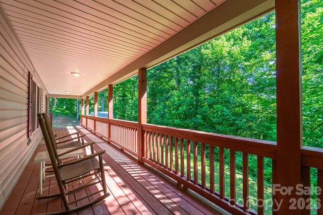 2916 Blanton Branch Road, Sylva, NC 28779