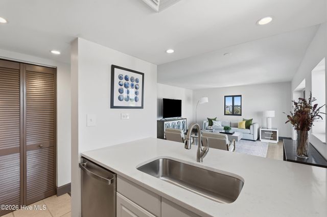 322 Causeway Drive Ste 401, Wrightsville Beach, NC 28480