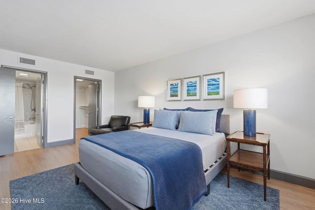 322 Causeway Drive Ste 401, Wrightsville Beach, NC 28480