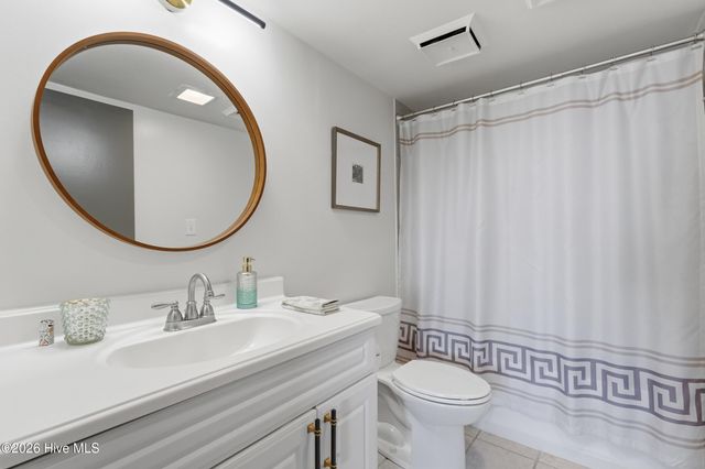 322 Causeway Drive Ste 401, Wrightsville Beach, NC 28480