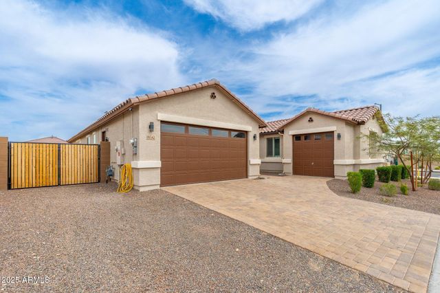 18542 W SELDON Lane, Waddell, AZ 85355