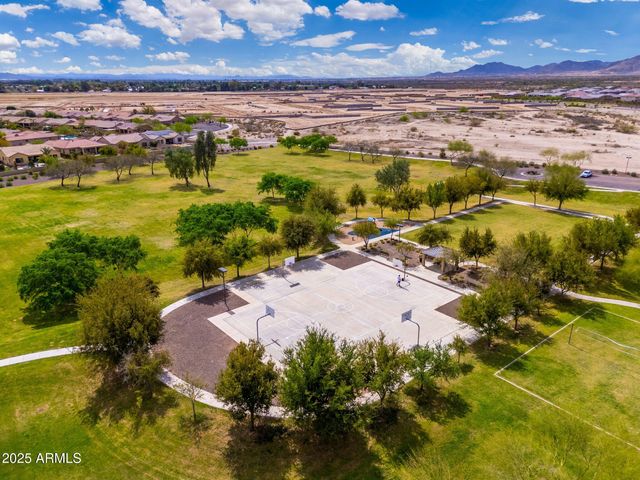 18542 W SELDON Lane, Waddell, AZ 85355