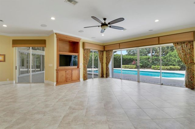 171 Spyglass Lane, Jupiter, FL 33477